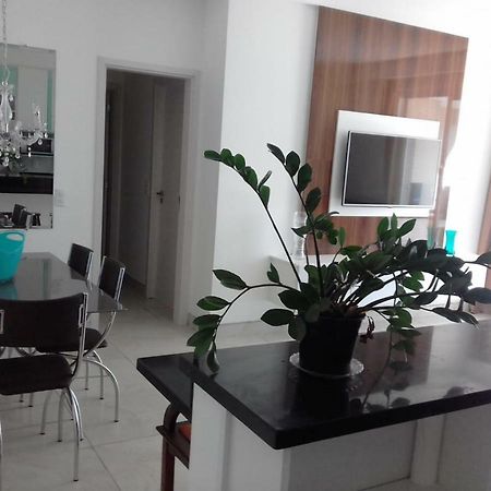 Apartamento Trip Mar Apartment อิตันญาเอม ภายนอก รูปภาพ